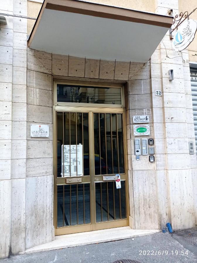 Ferienwohnung Down Town Emily La Spezia Exterior foto